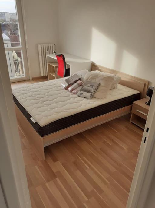 3 Chambres Le Cube-Centre Ville Troyes Bagian luar foto